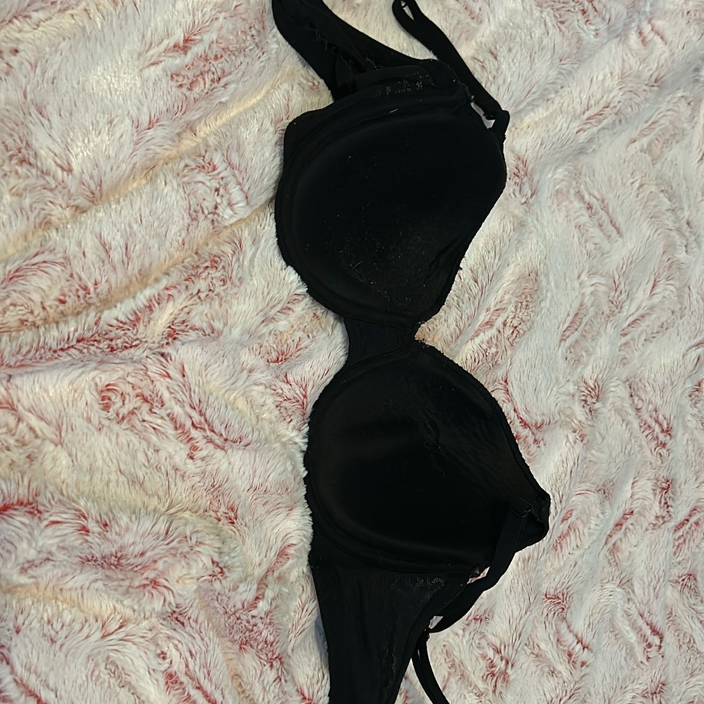 Black No Boundaries push up bra.